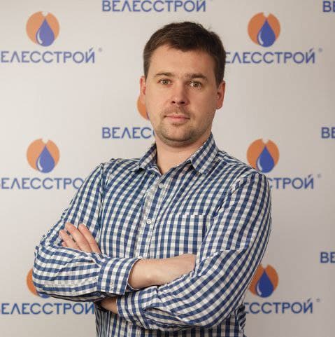 Виталий Жаров